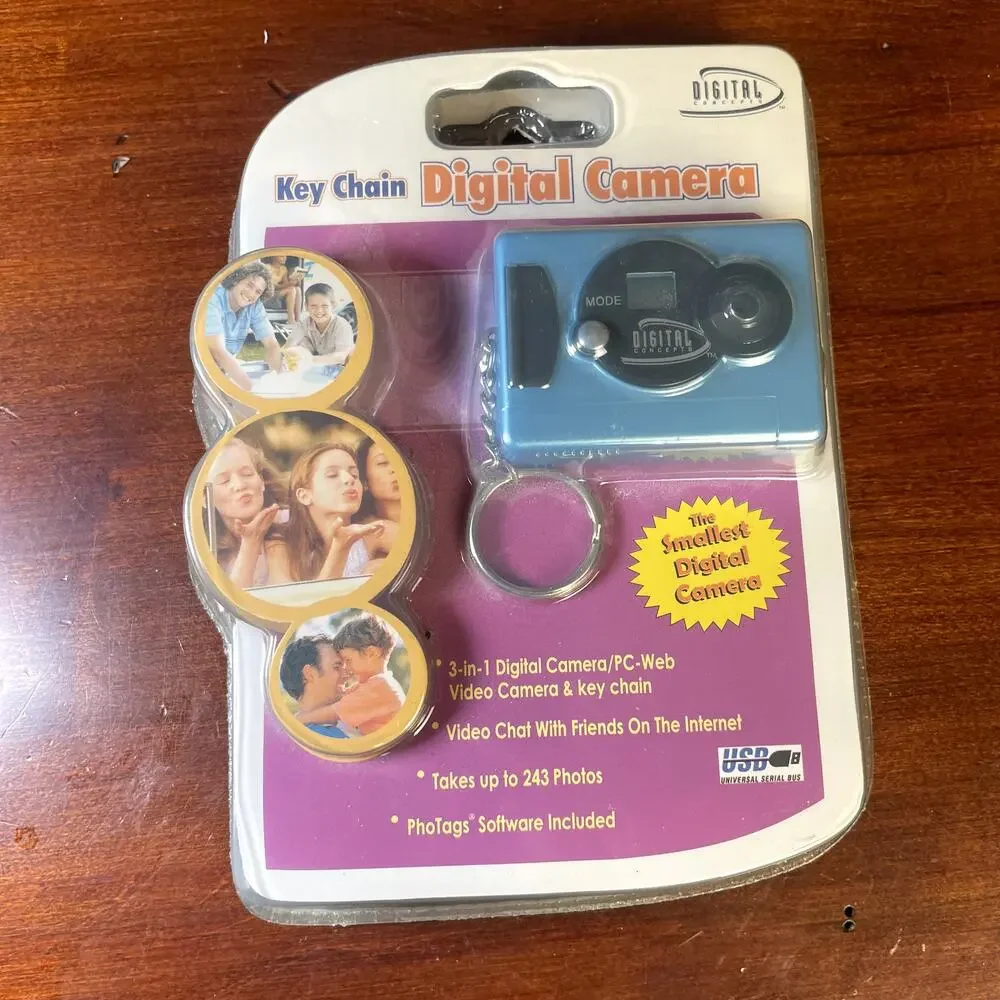 Sakar Key Chain Digital Camera Vintage 3-in-1 camera New NOS 2005